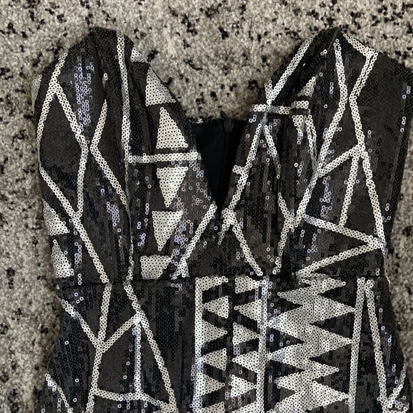 Embellished Strapless MIDI Dress - Picture 2 of 4